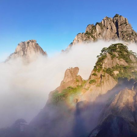 Mount Huangshan Yunqi Kinship B&B - Huangshan Mountain Scenic Area Tangkou South Gate Interchange Center 외부 사진